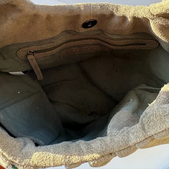 NWT Free People Skadi Suede Scrunch Tote - Picture 9 of 11